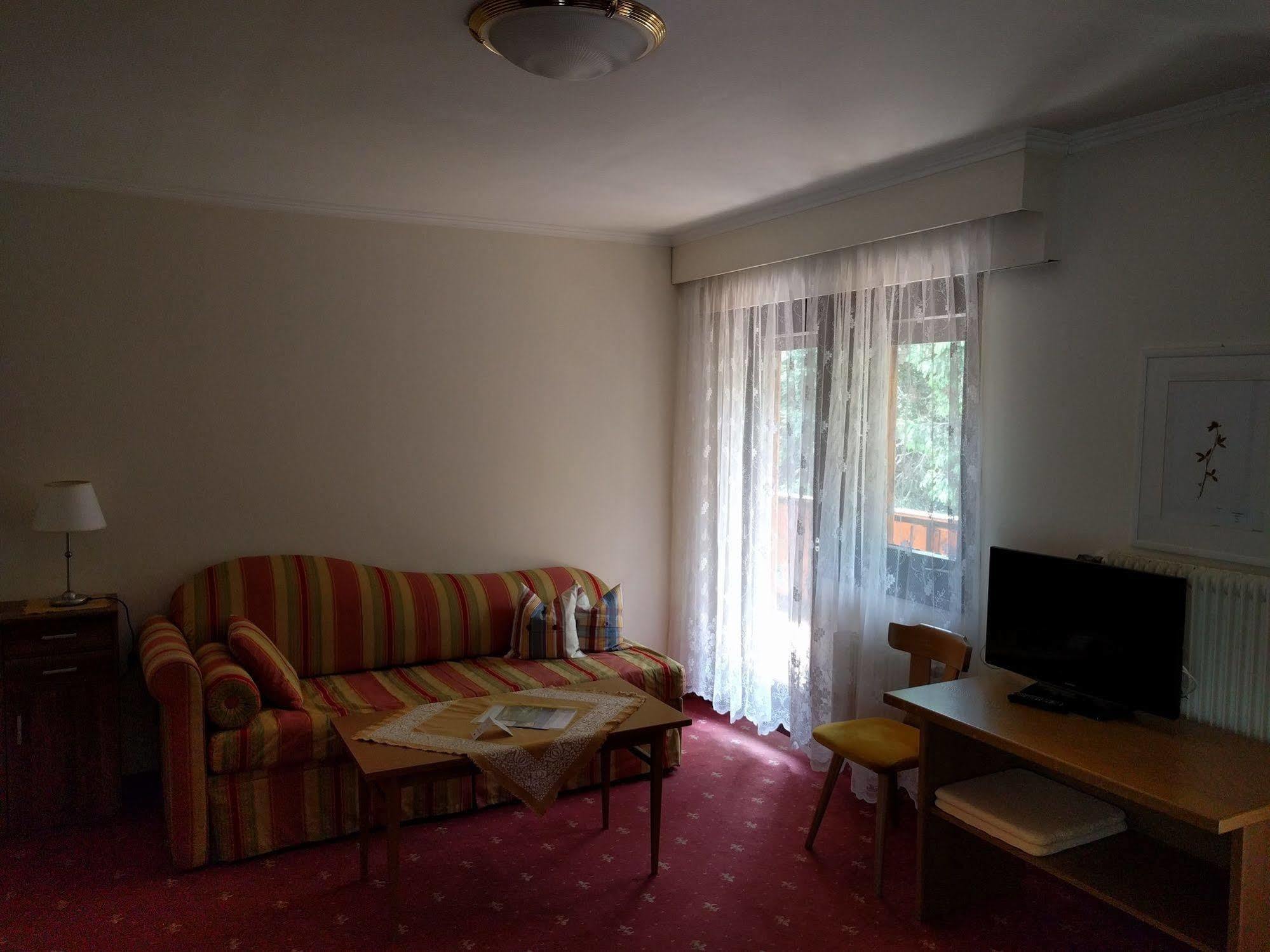 Weihergut Cermes Exteriér fotografie